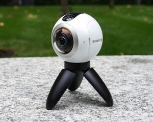 Samsung Gear 360 portable VR Camera With High Resolution